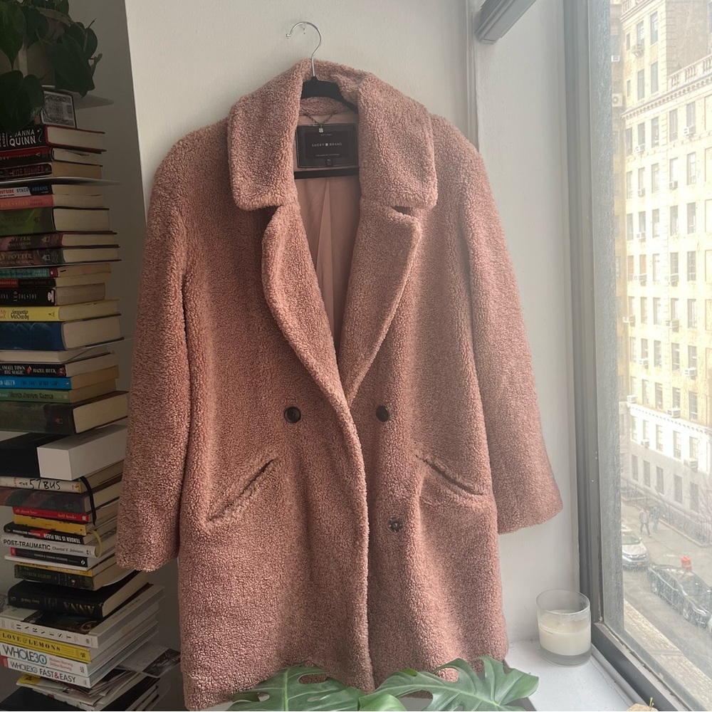 {Lucky Brand} 🔷 Sherpa pink coat